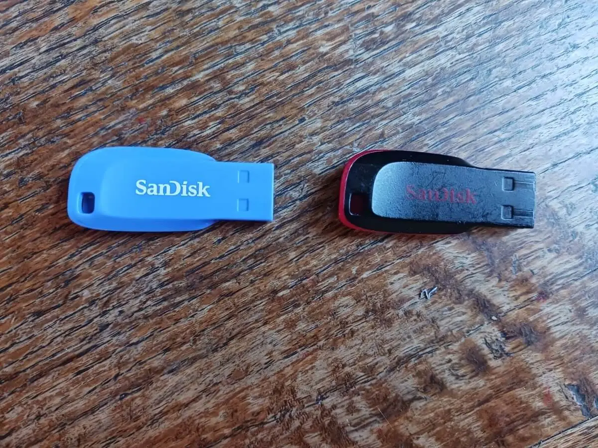 Pendrives SanDisk Cruzer Blade 16GB y 32GB